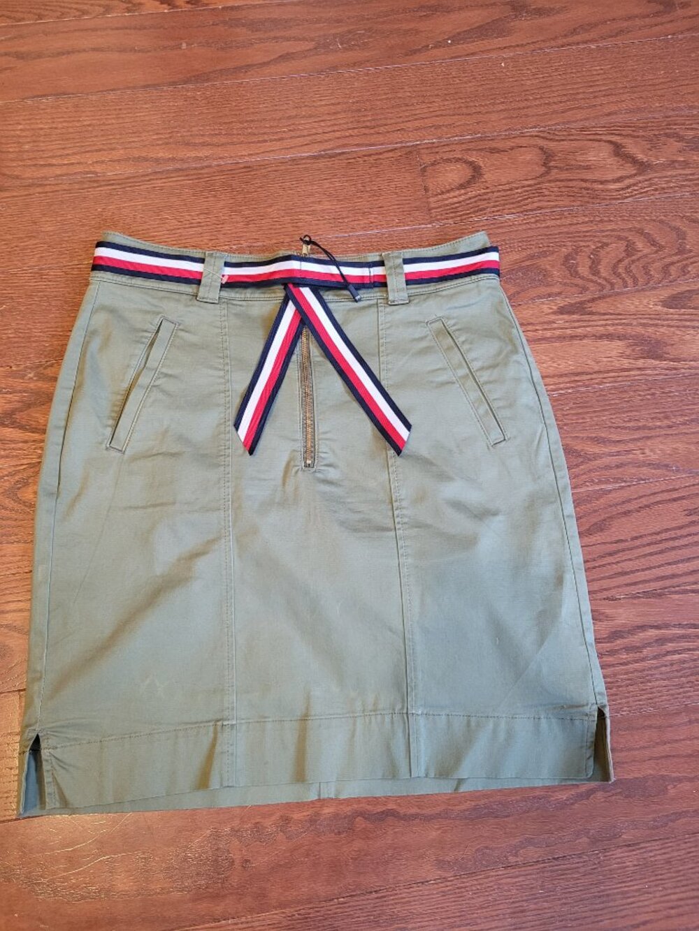 Tommy Hilfiger Women Skirt Sz 8 Olive Green Stripe Belt Zip Front Casual Preppy